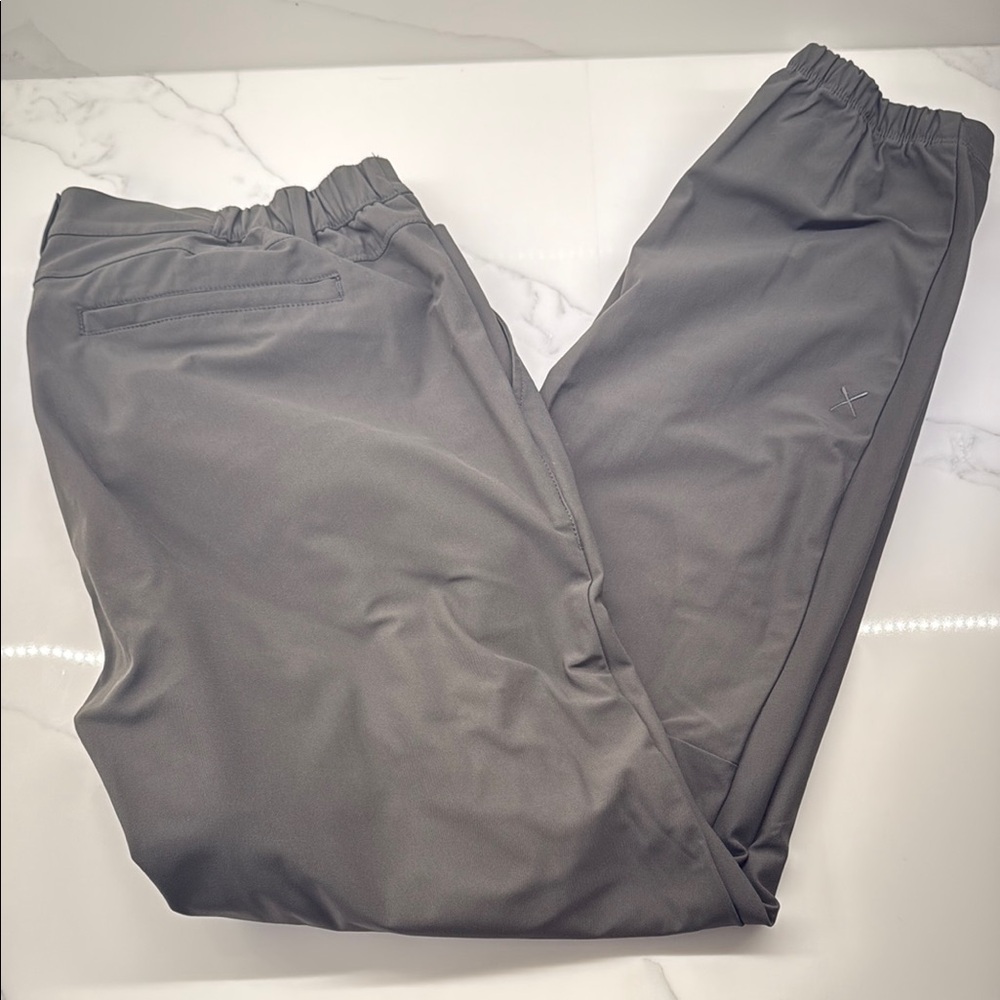 CUTS AO Jogger XL LIKE NEW! Cast Iron Gray Grey